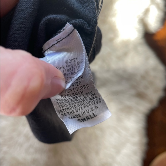 Free People x Retro Brand Pink Floyd Philadelphia Spectrum 1975 tee size small - Picture 6 of 8